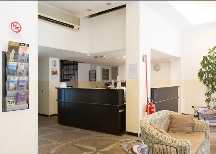 Nettuno Отель *